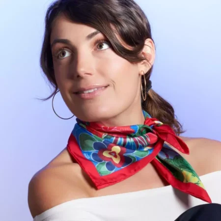 foulard-en-soie-rouge